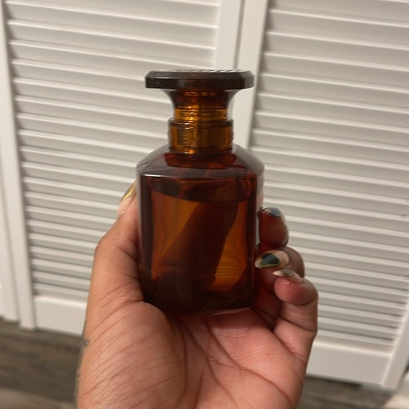 Brand new bottle of FENTY perfume - Picture 2 of 3